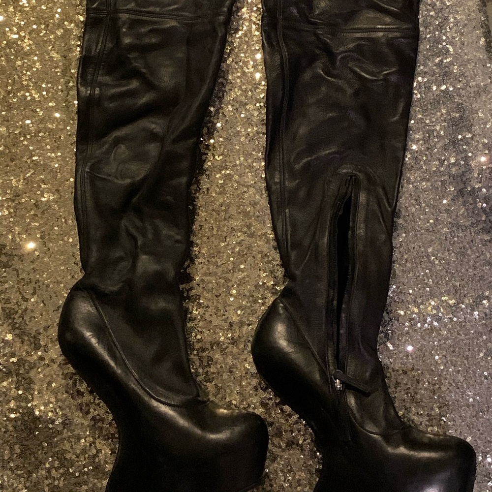 SOLD ON EBEY Giuseppe Zanotti boots size 41